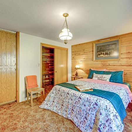 Cozy Family-Friendly Badger Retreat With Fireplace! 외부 사진
